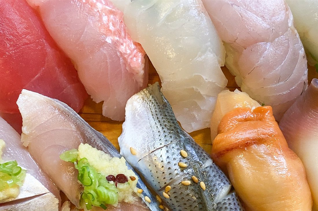 姉妹店 錦寿司の旬の寿司